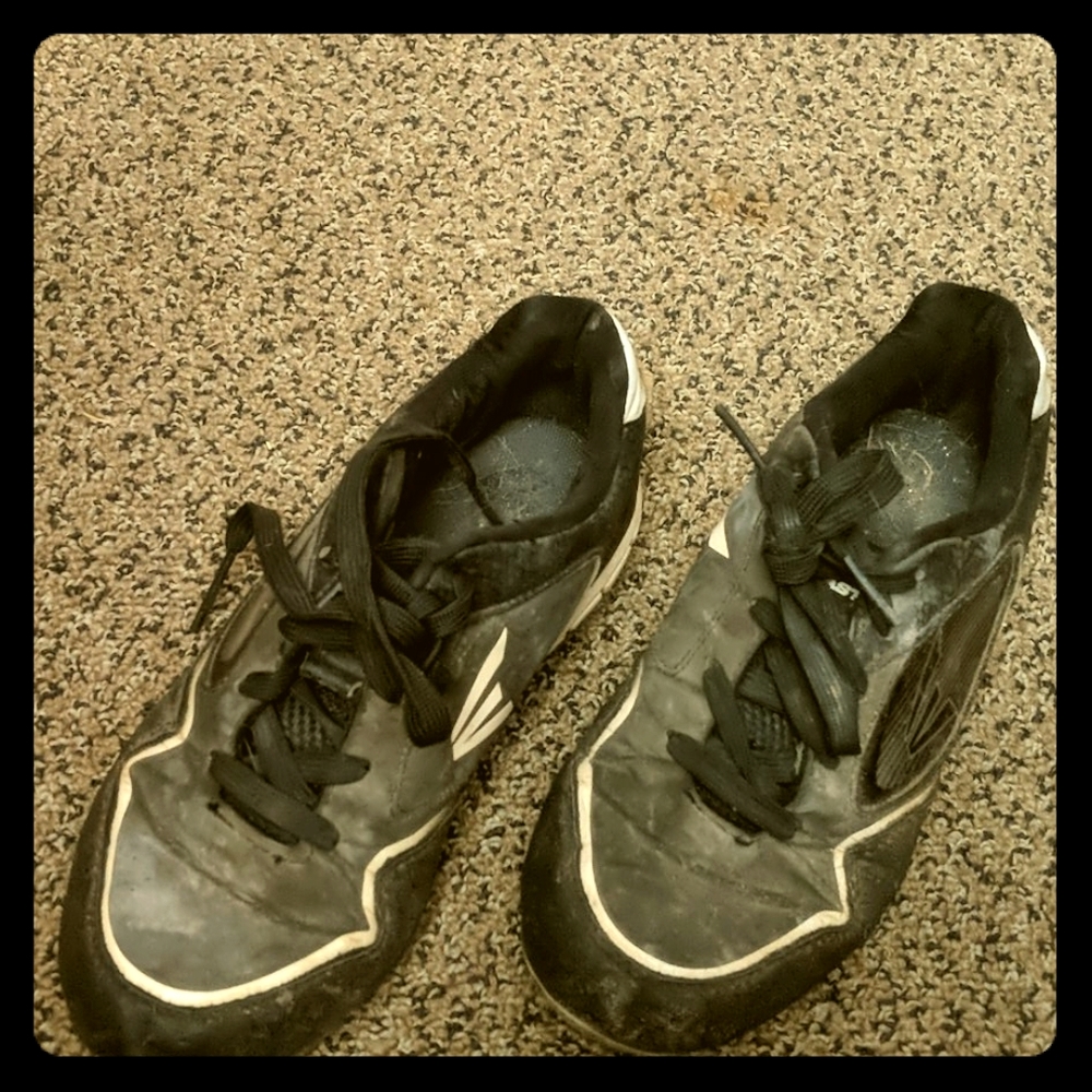 Softball cleats